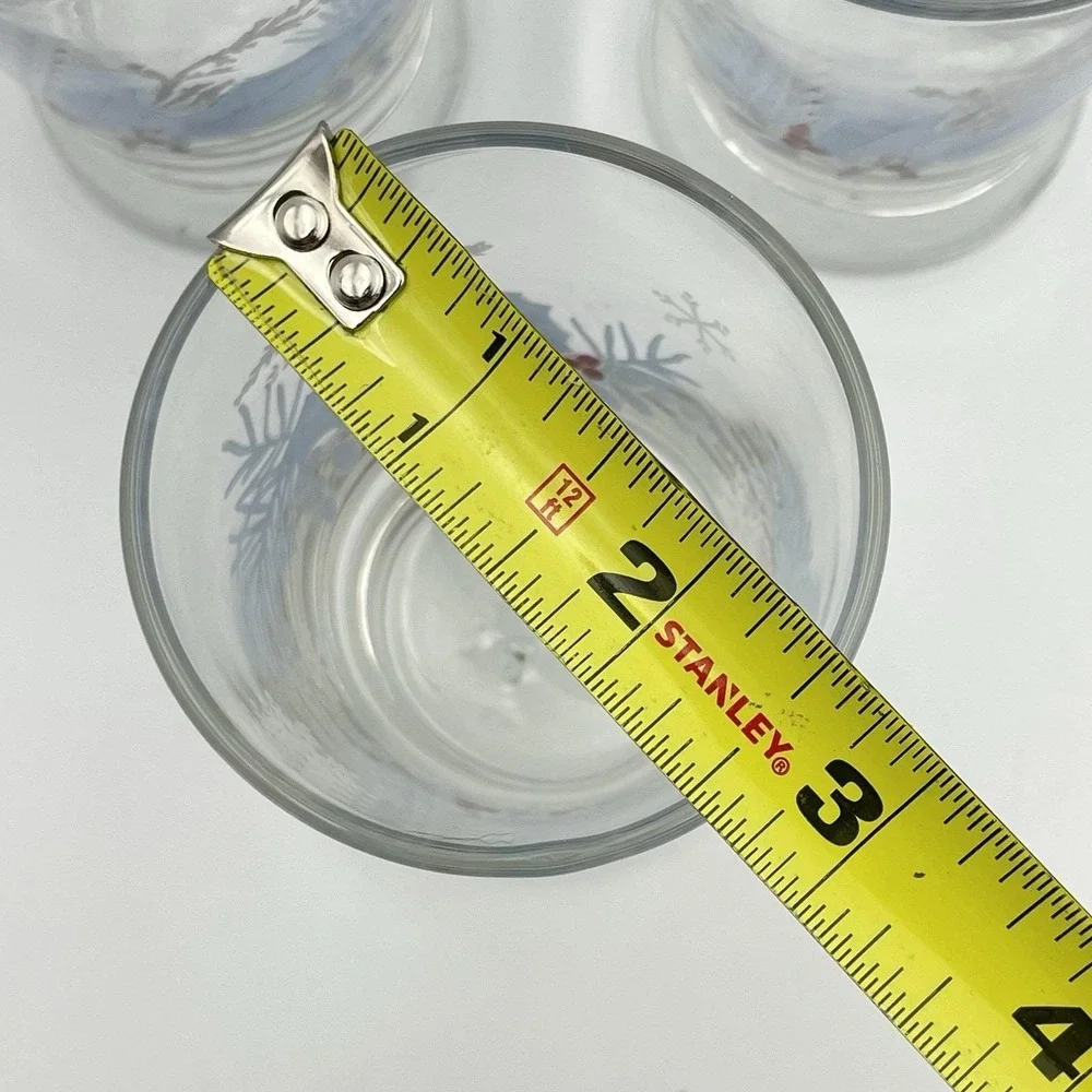 Pfaltzgraff measures holly